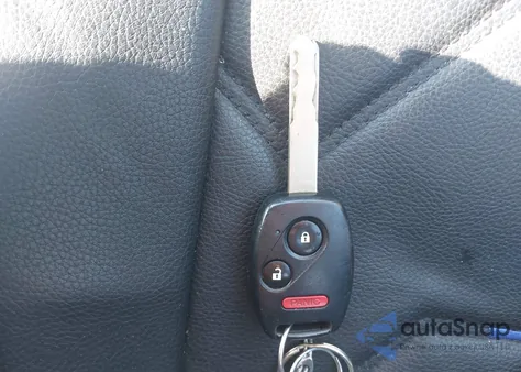 2011 Honda Fit from USA, damaged, VIN JHMGE8H32BC010607